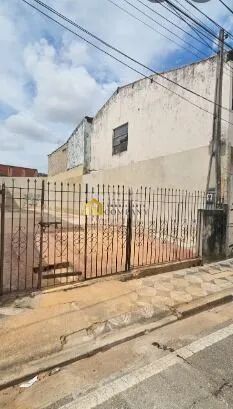 Terreno próximo ao Shopping Pátio Cianê.