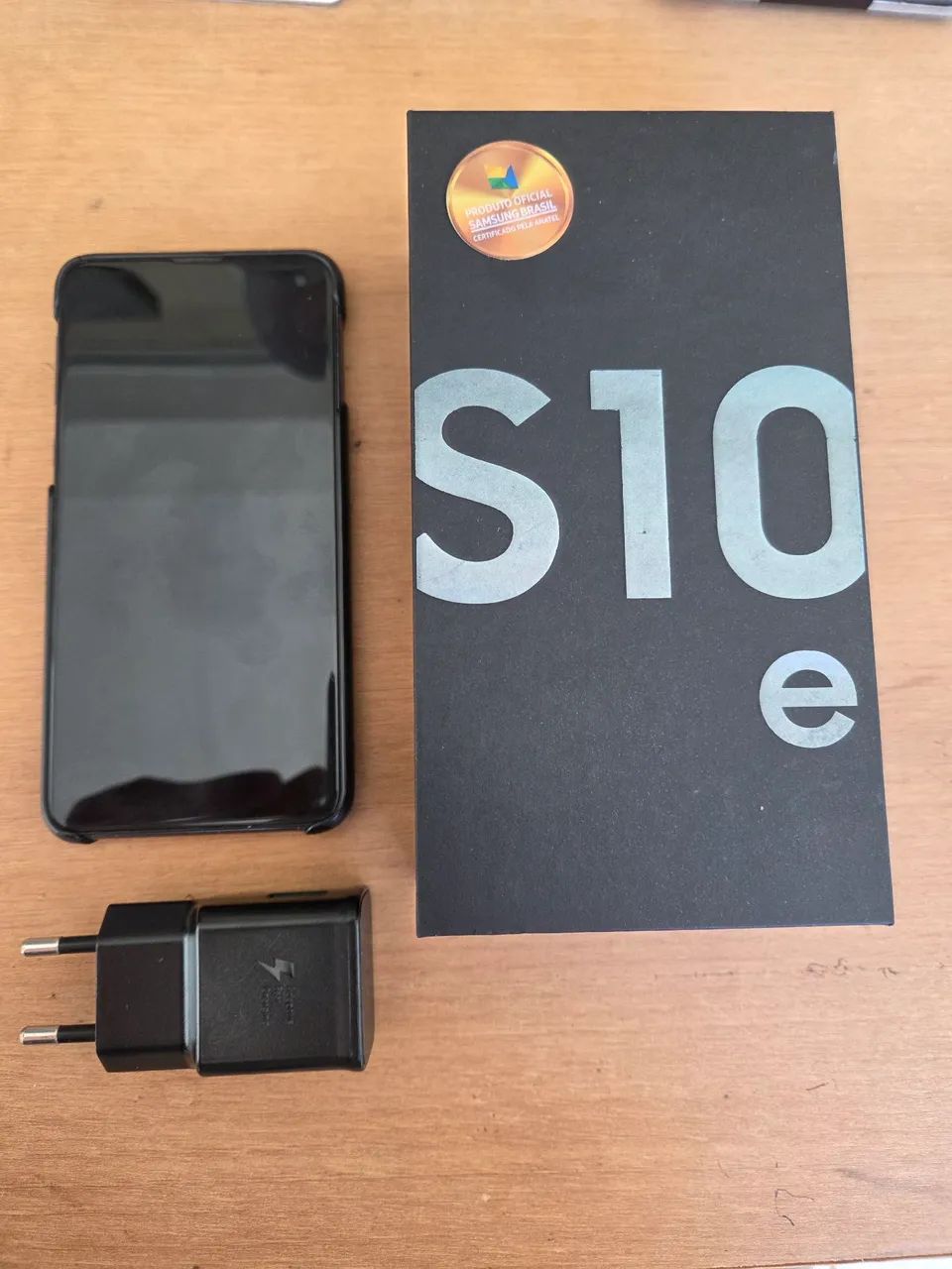 SAMSUNG GALAXY s10e 