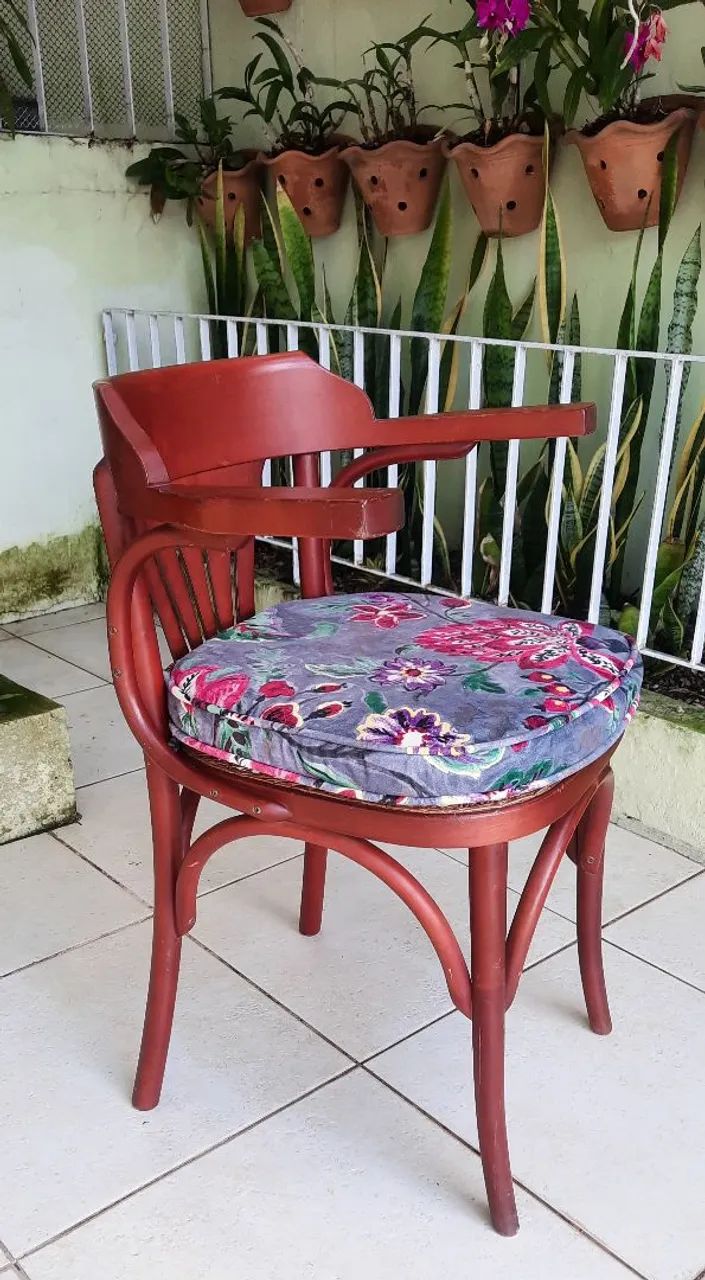 Cadeira de Braços Thonart Merlim - Foto 4