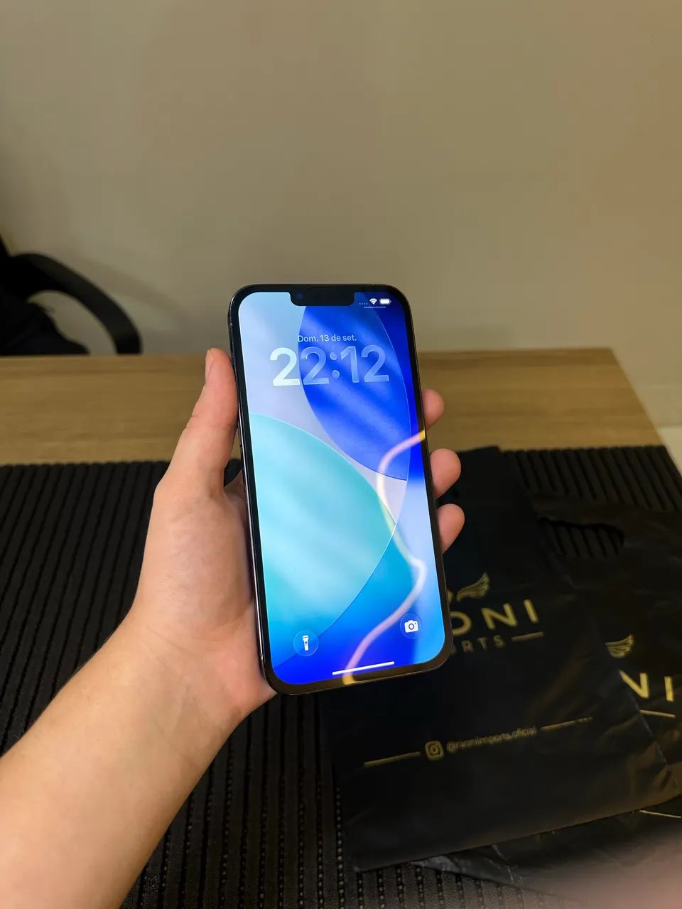 iPhone 13 Pro Max 128GB - Bateria 77% - Impecável  - Foto 3