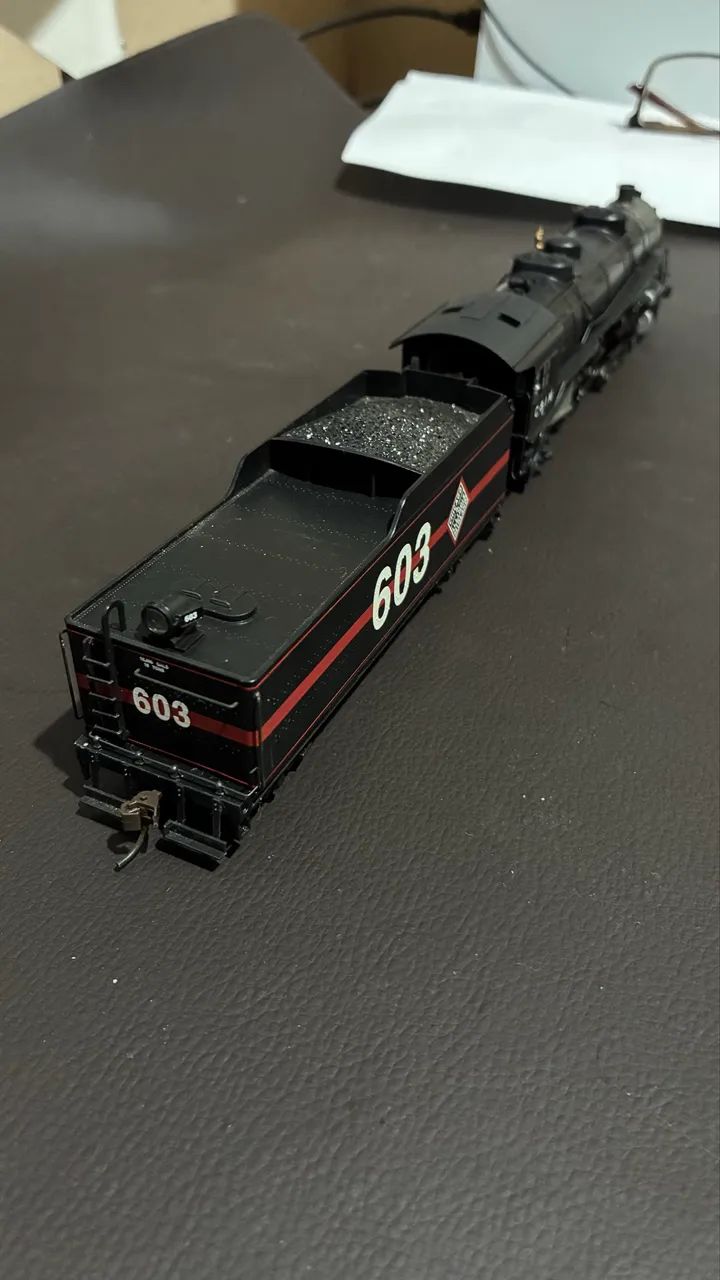 Locomotiva A Vapor Usra 2-10-2 Bachman com DCC Luz e Movimento - Foto 4