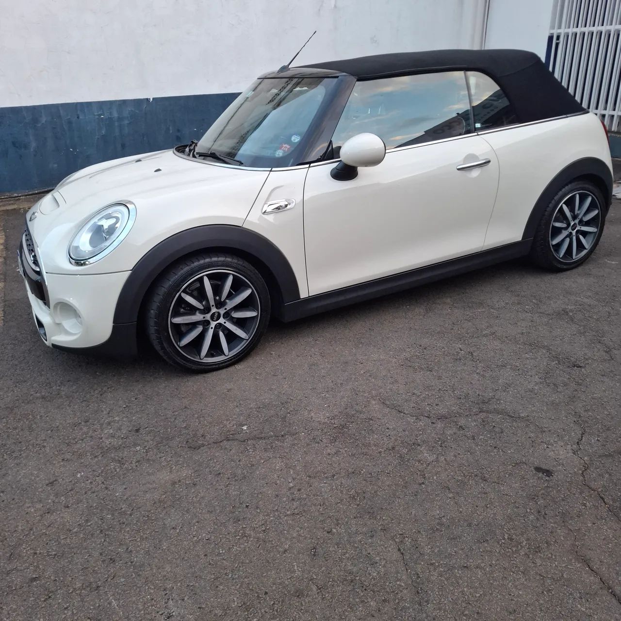 Mini Cooper Cabrio S 2.0 16V Aut. 2017 - Foto 2