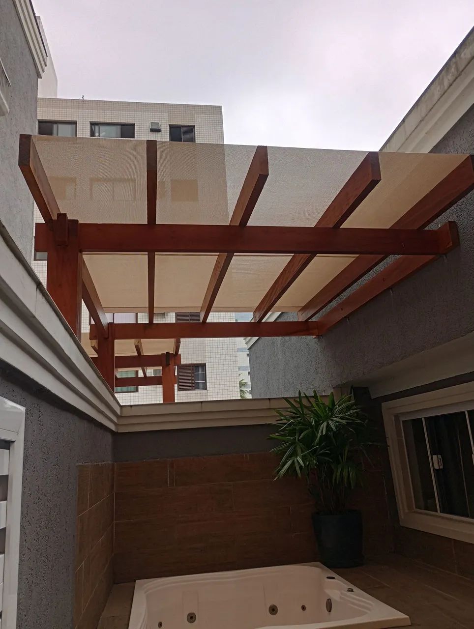 Fabricação, reforma e conserto em geral.