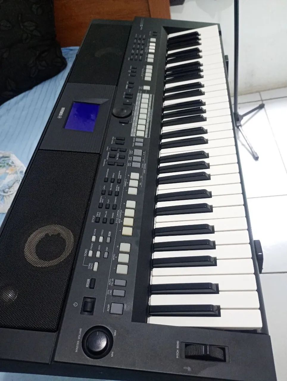 Teclado yamah s650