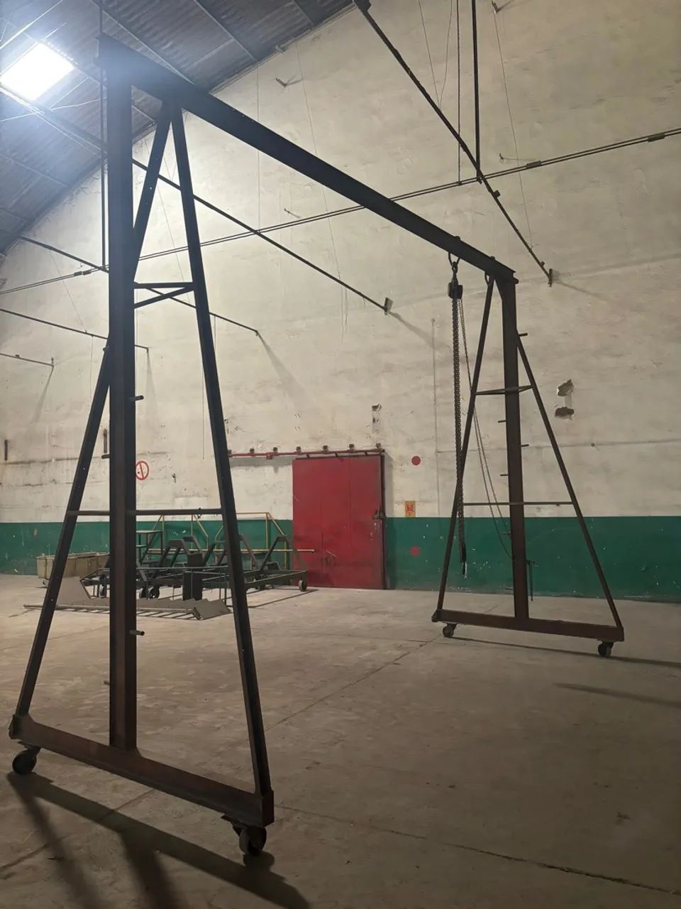 Pórtico com talhadeira