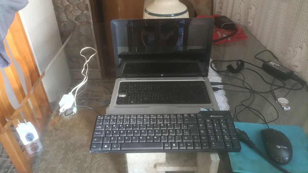 Vendo Xbox one FAT x notebook Hp para saír rápido 1,500 os dois Xbox jostik universal 3cds