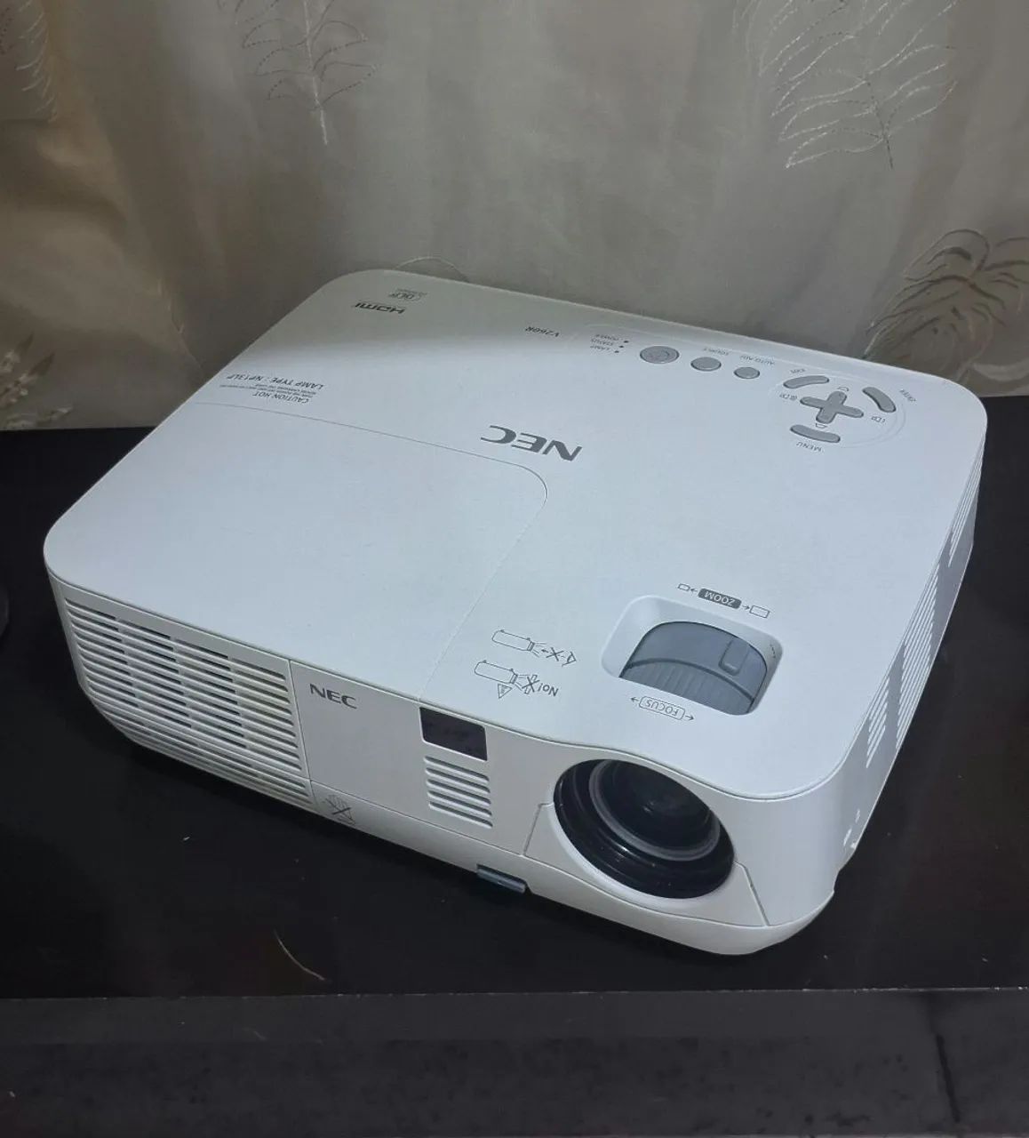 Projetor NEC V260R - Foto 6