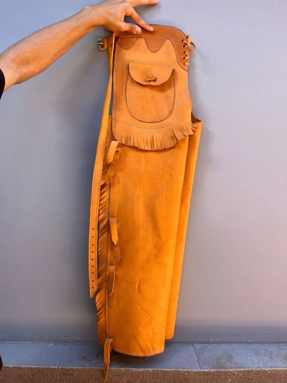 Calça de couro 