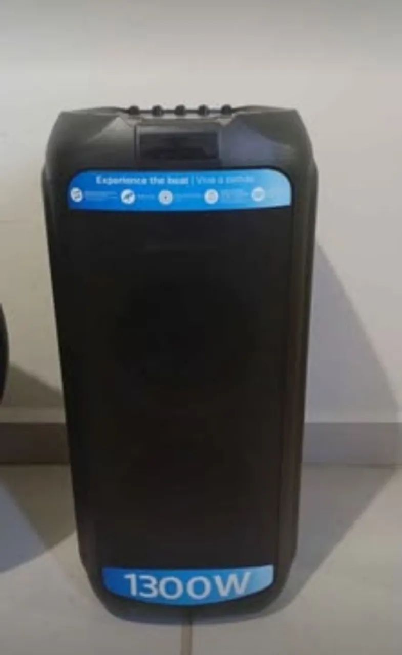 ? Caixa de Som Philips 1300W Seminova