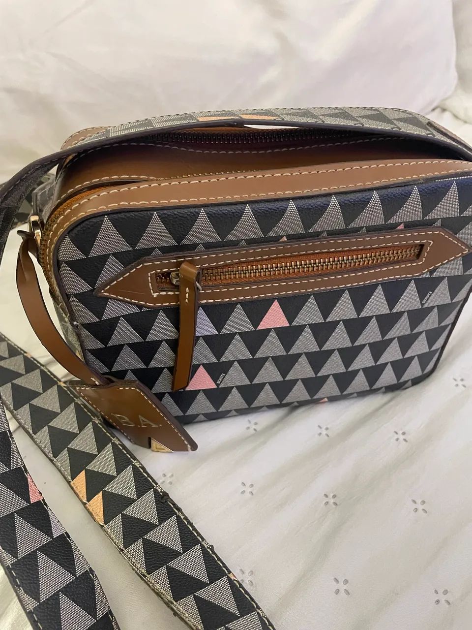 Bolsa schutz triangle - Foto 3