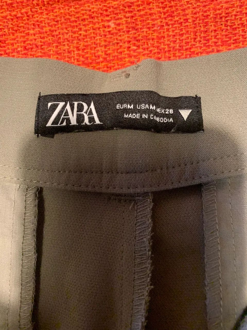 Calça Zara original importada feminina M - Foto 2