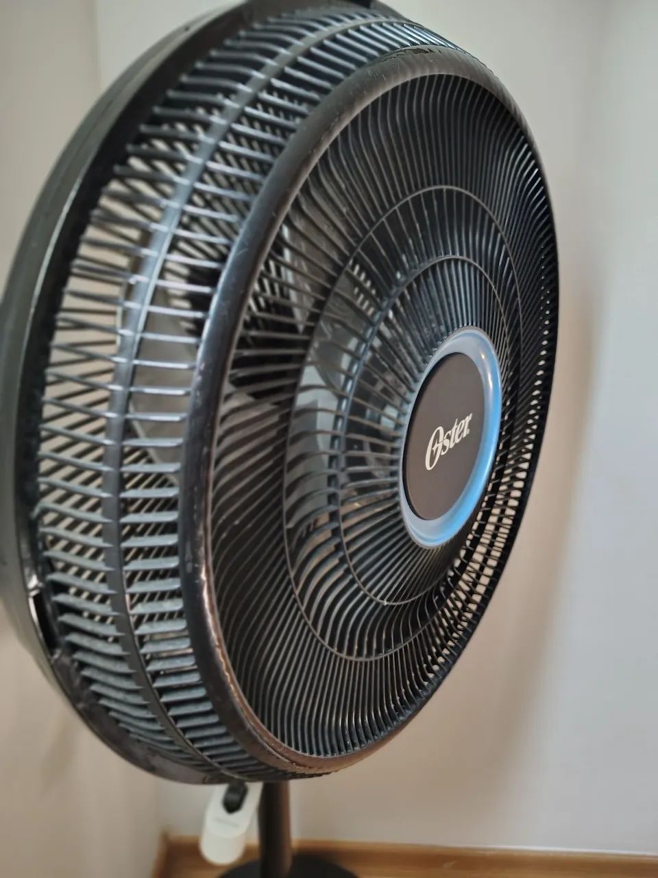 Ventilador de coluna semi-novo  - Foto 3