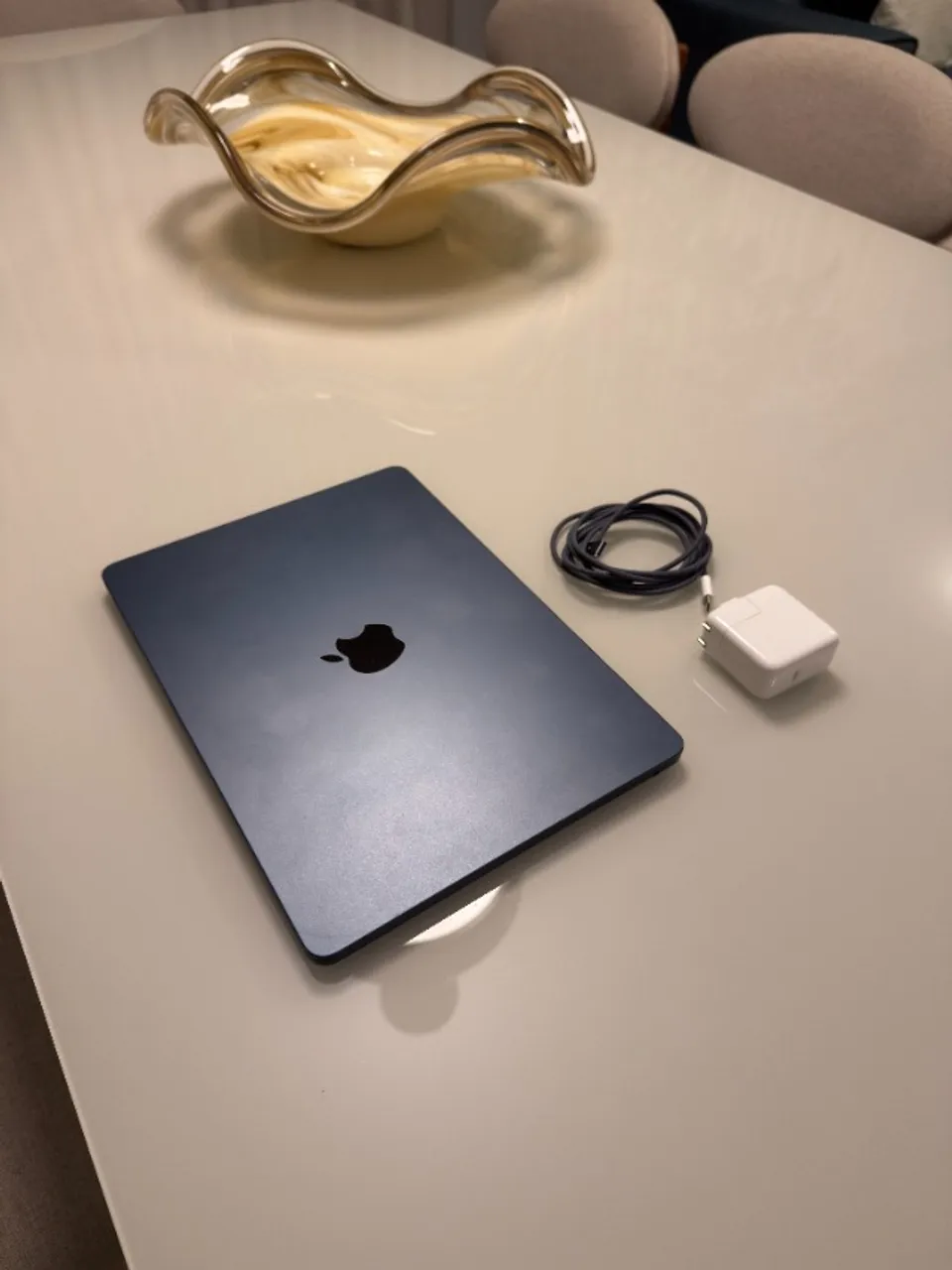 MacBook Air M1 2020 8GB 256GB 96% bateria muito novo - Notebooks