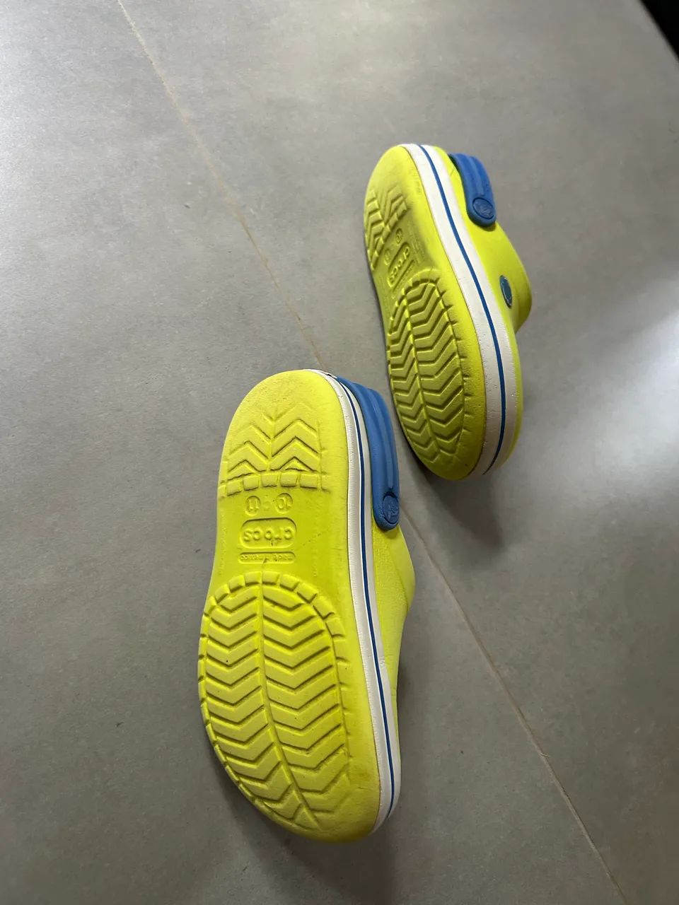 CROCS infantil 10/11 - Foto 2