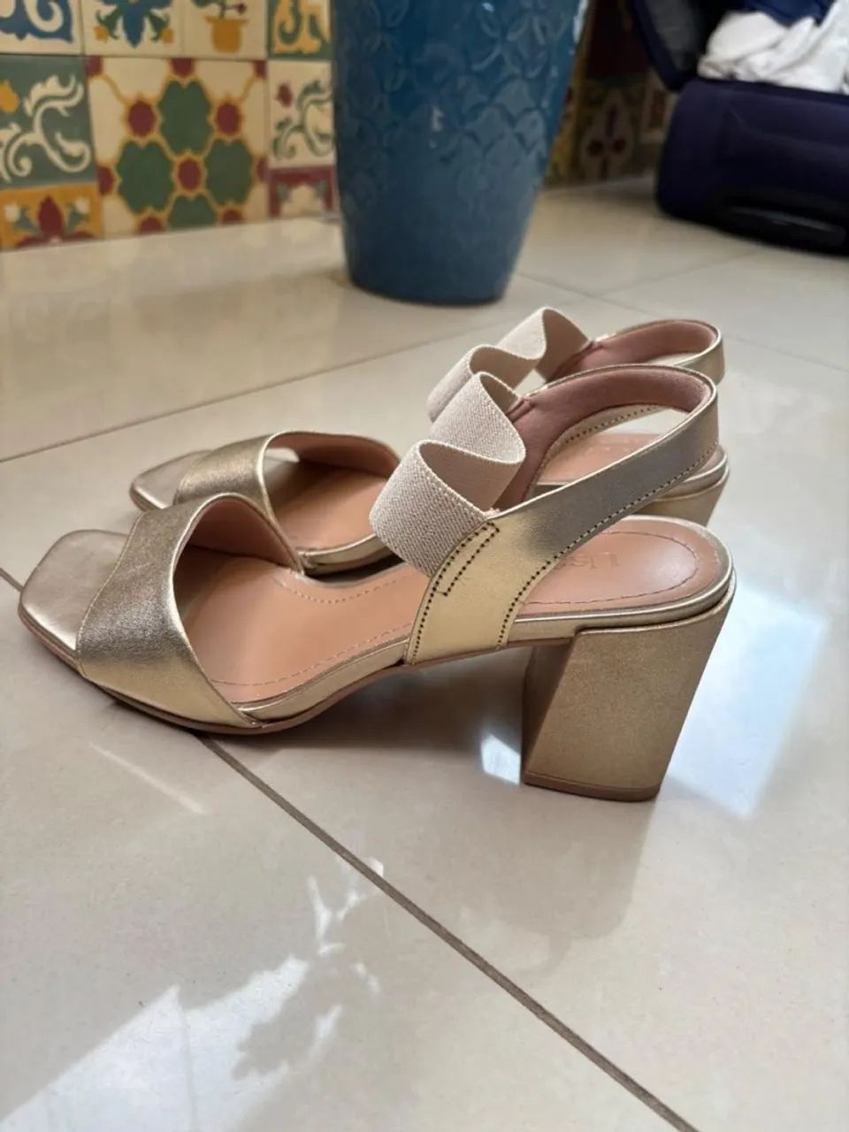 Sandália Usaflex Dourada 37 - Foto 4
