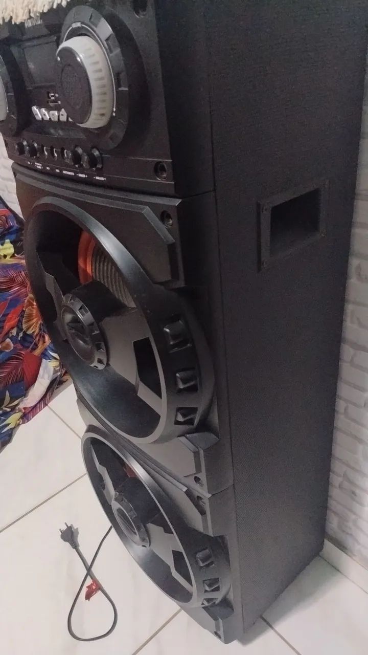 Som Amvox1400w