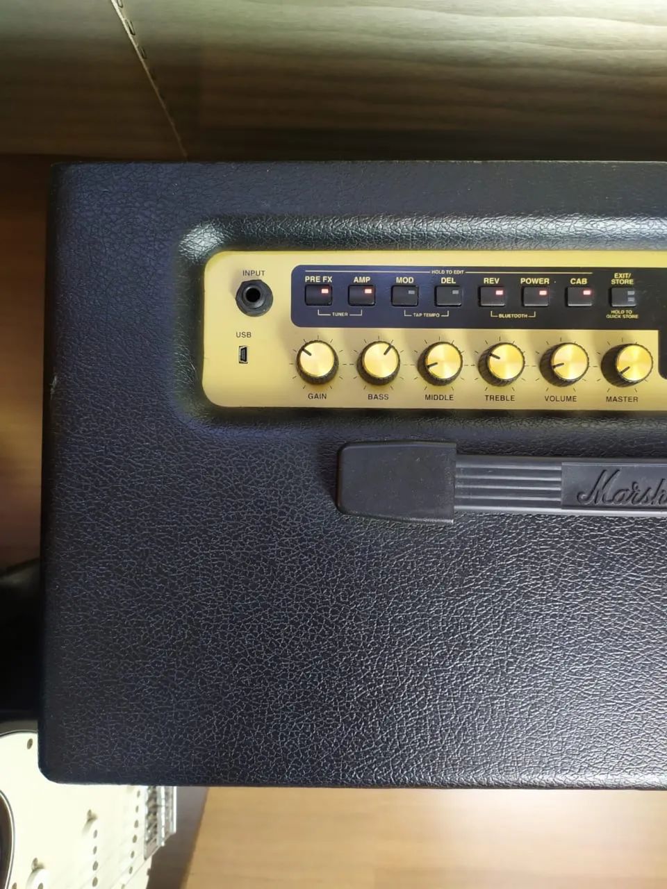 Amplificador Marshall code 50 - Foto 3