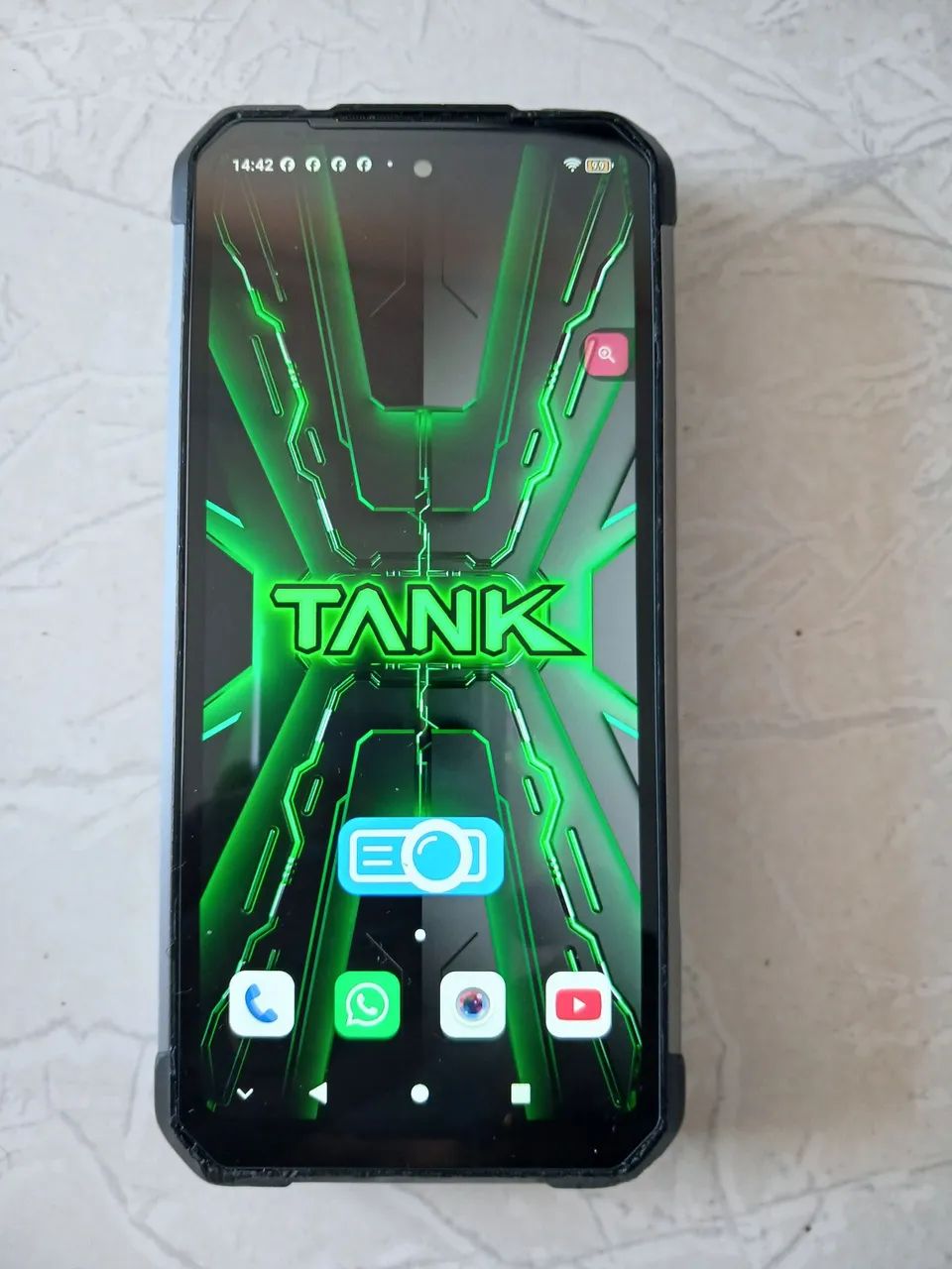 Celular com projetor 