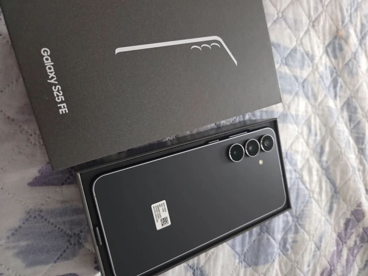 LACRADO Samsung Galaxy S25 FE 128GB 