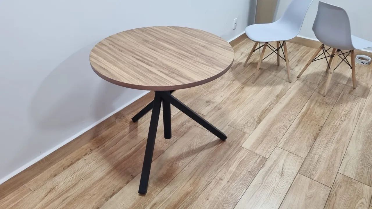 Mesa de jantar - muito resistente  - Foto 4