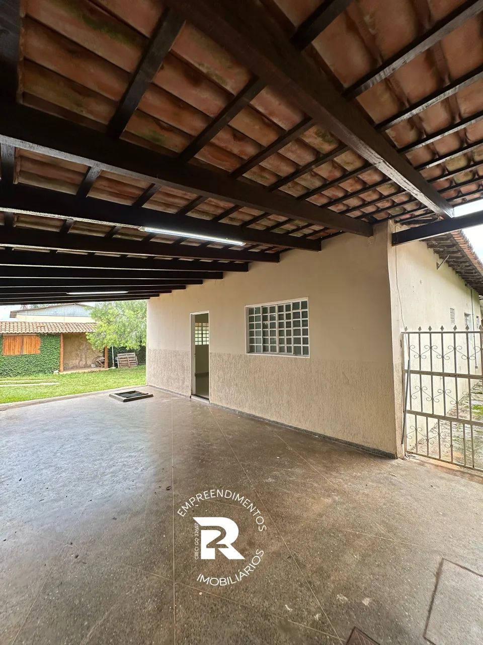  Vendo Casa com piscina no Setor Leste. Luziania/GO Cod.129 - Foto 2