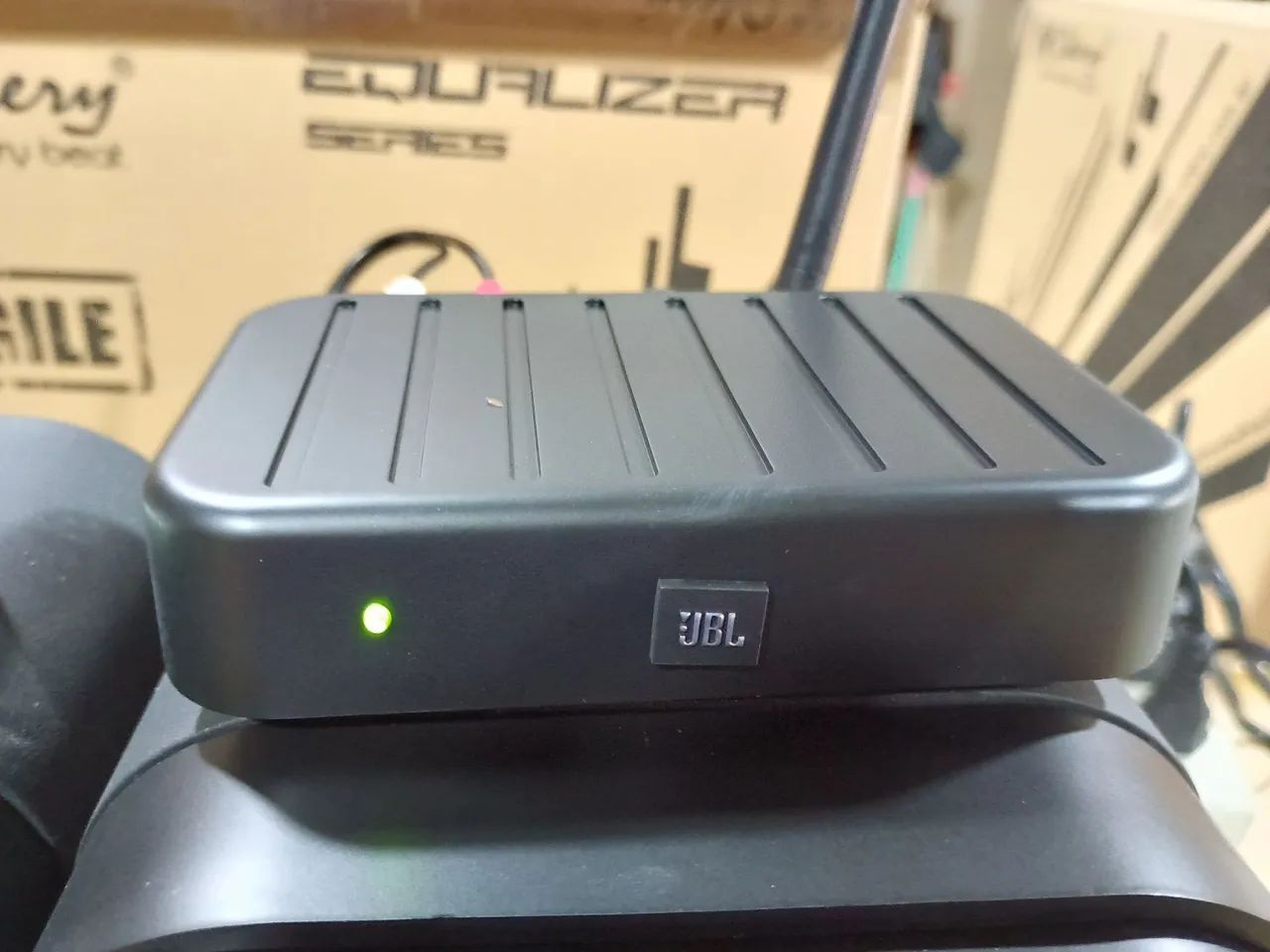 Caixa de som JBL Control 2.4G - Foto 4