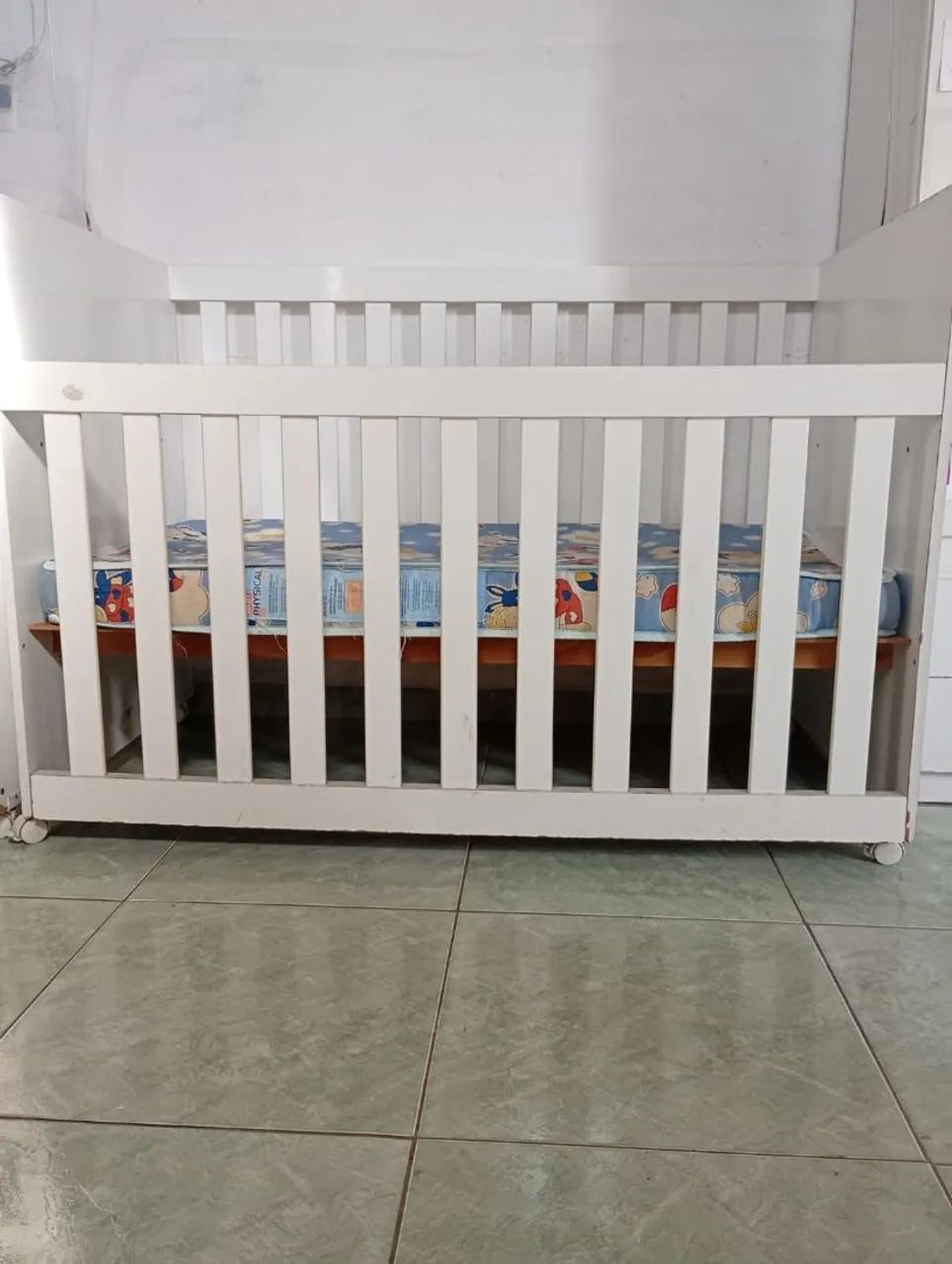 Berço americano com colchão