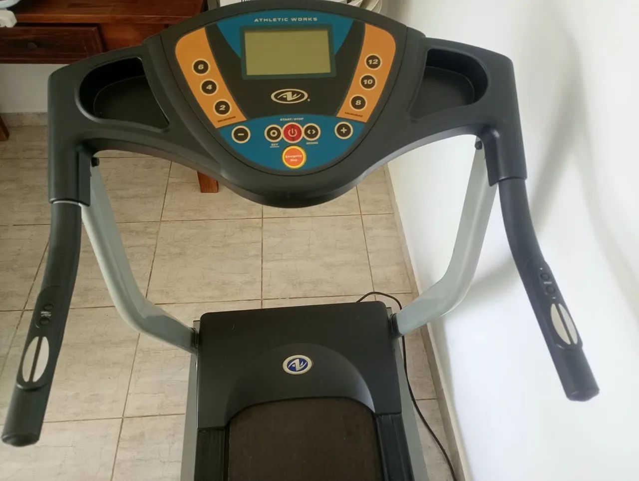 Esteira Athletic Works - Foto 2