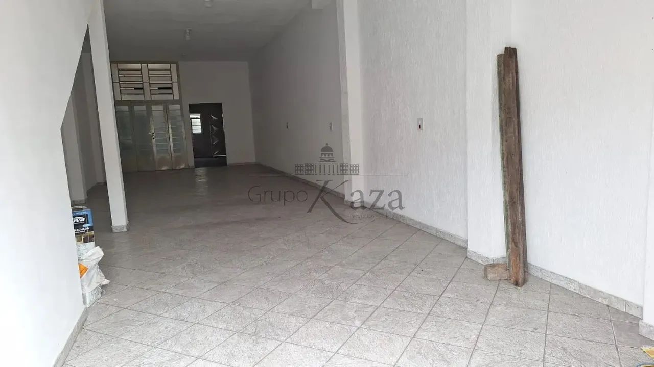 Oportunidade - Ponto Comercial - Centro - Jacareí - 120m².