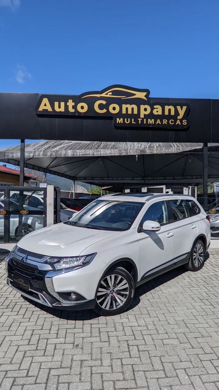 Mitsubishi Outlander OUTLANDER HPE 2.0 16V 5p Aut. 2022