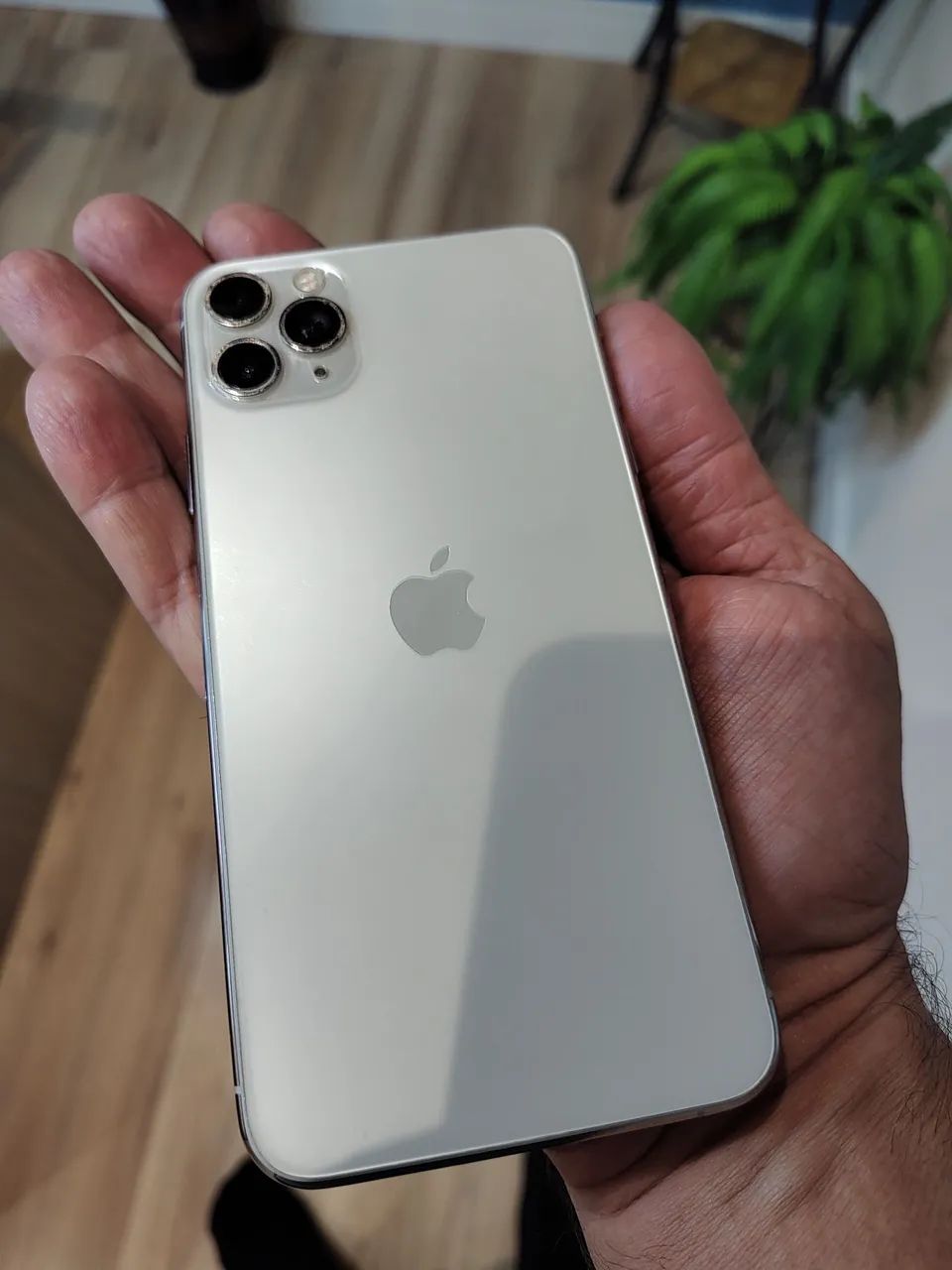 IPHONE 11 PRO MAX - Foto 2