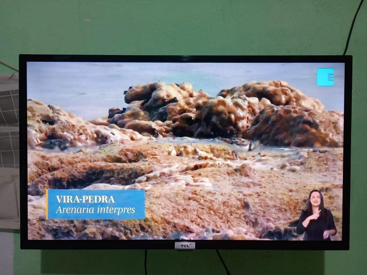 Televisão TCL 32 polegadas 