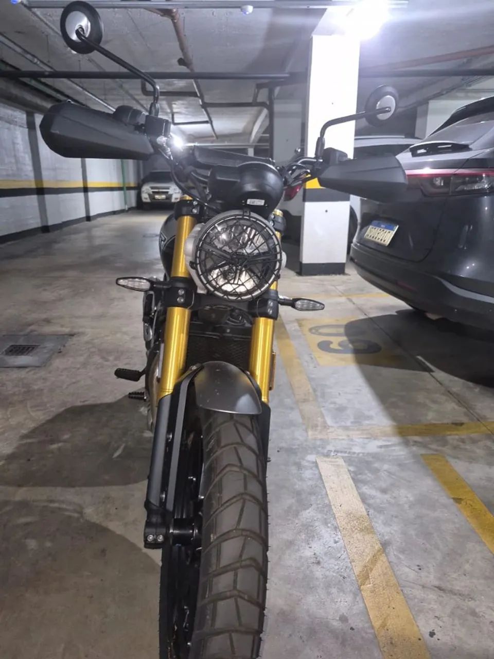 A Triumph Scrambler 400 X  - Foto 3