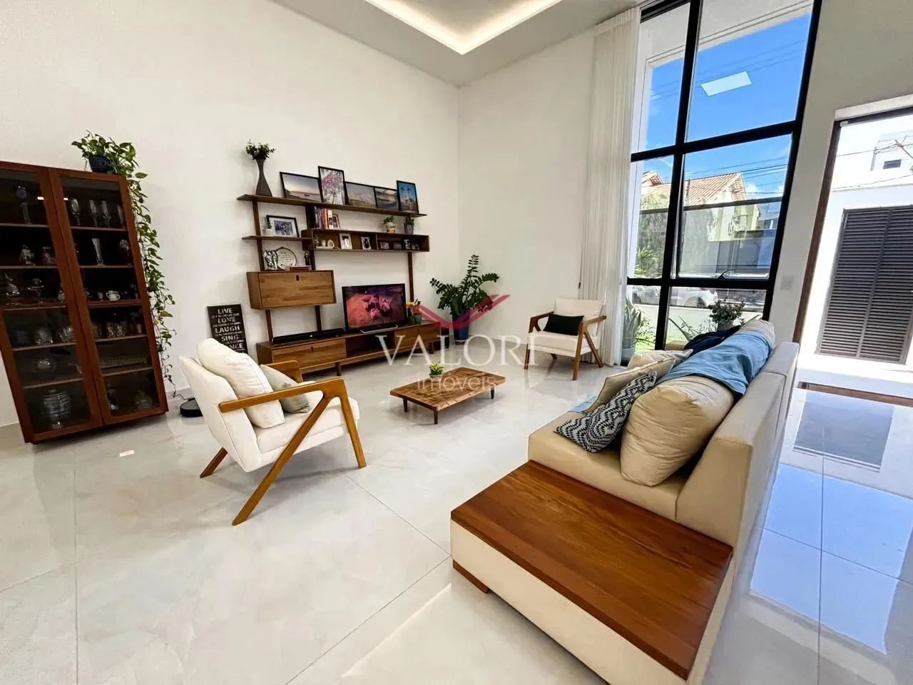 Casa em Interlagos, 3 quartos, área gourmet com piscina. - Foto 3