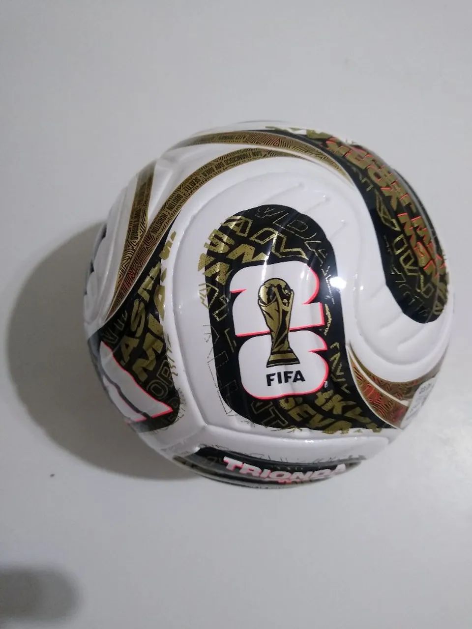 Mini Bola trionda original Adidas  - Foto 3