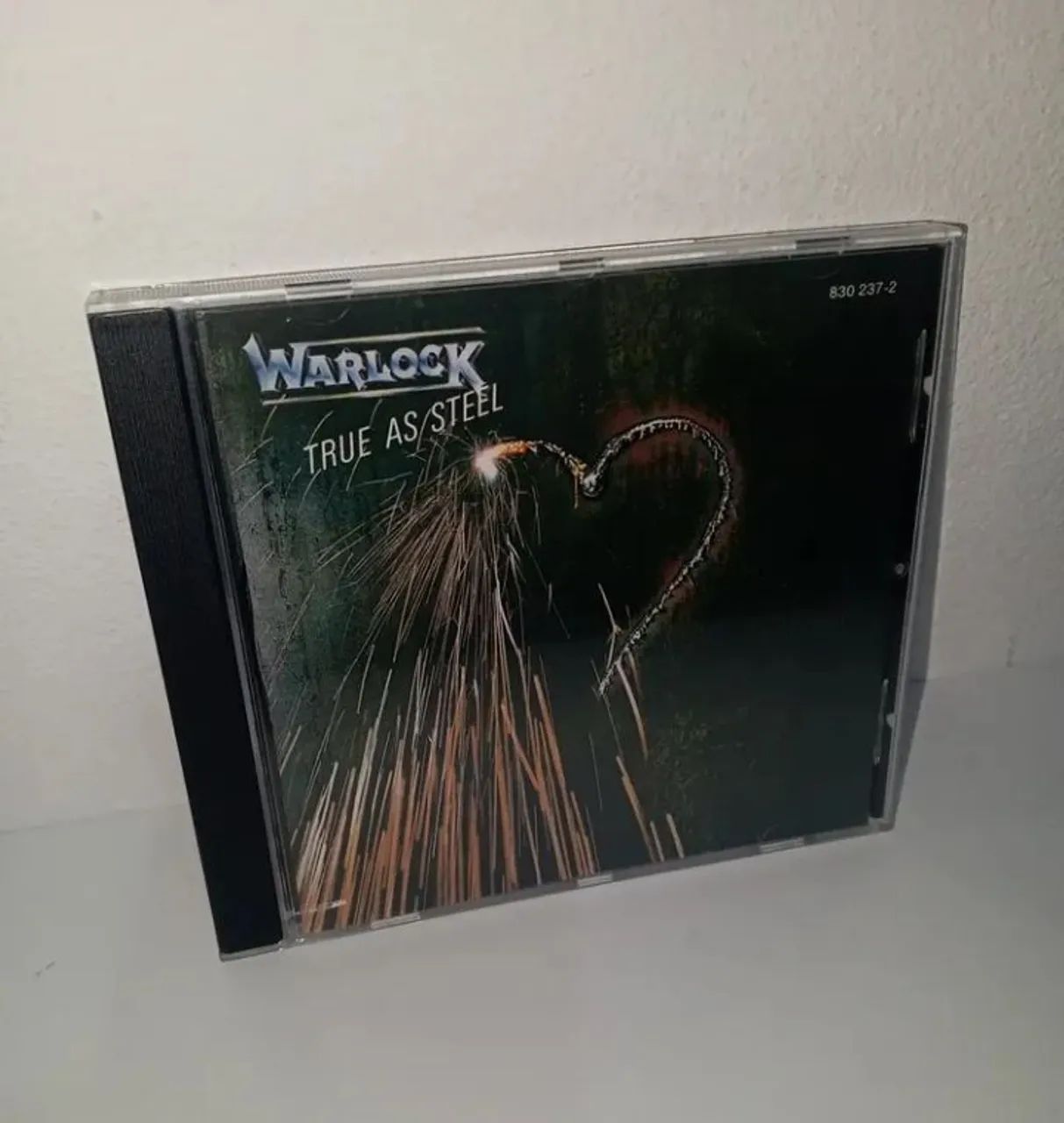 Cd Warlock - True as Steel - importado - Usado em excelente estado 