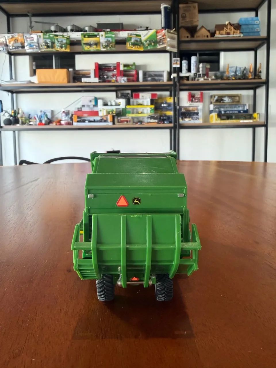 Miniatura Colheitadeira de algodão John Deere CP690 1/64  - Foto 3