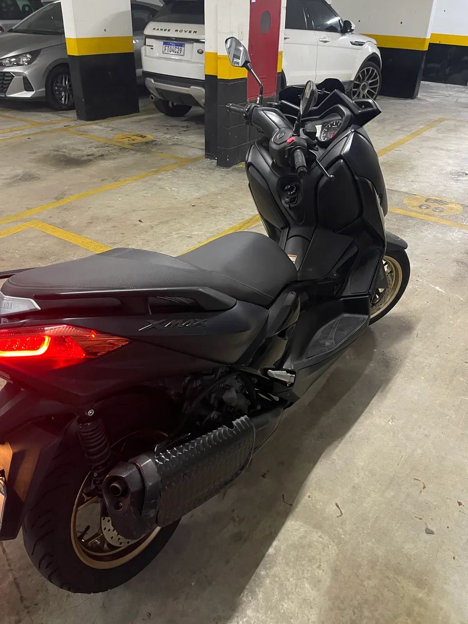 Yamaha XMAX 250 - Foto 5