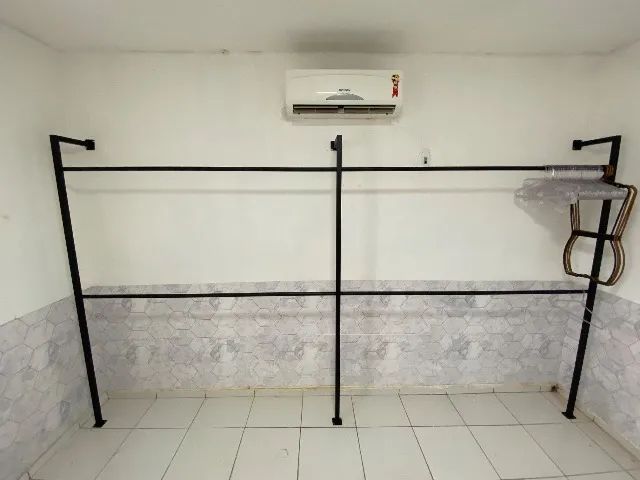 Vendo arara de roupas 