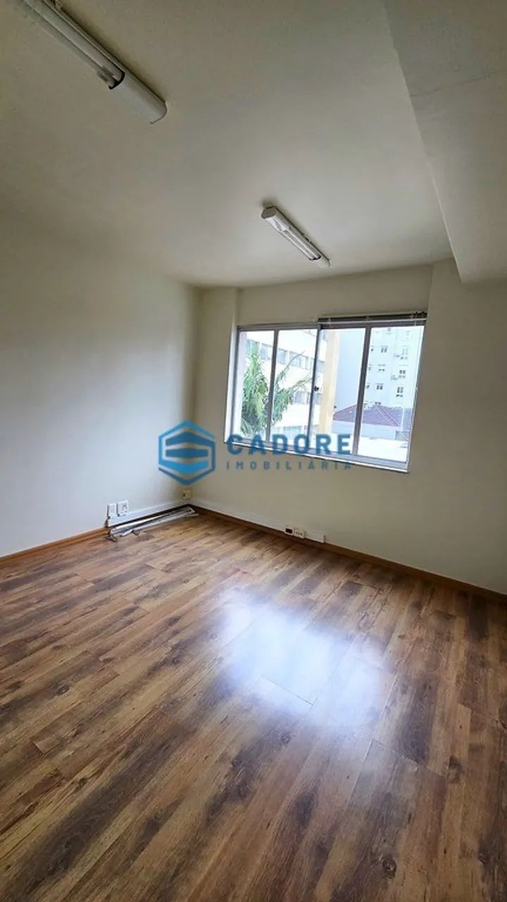 SALA AÉREA NO CENTRO COM 70m² - Foto 4