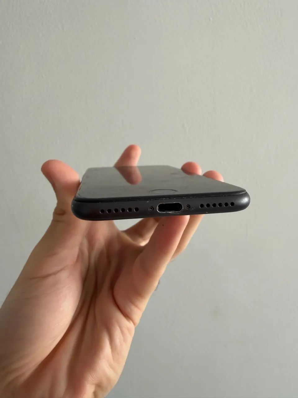 iPhone 8 64gb preto seminovo em ótimo estado - Foto 5