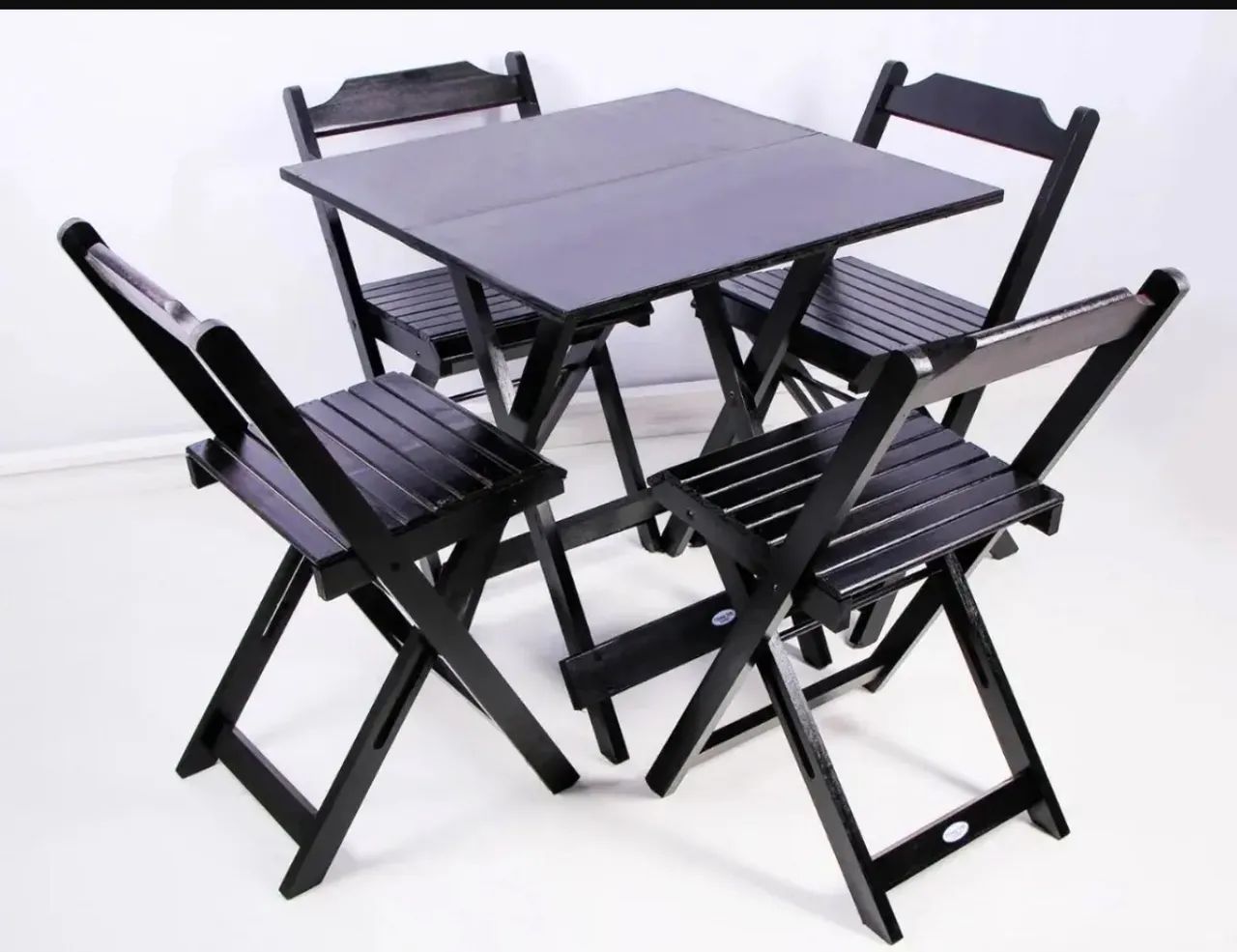 Jogo de mesa e cadeira de bar 