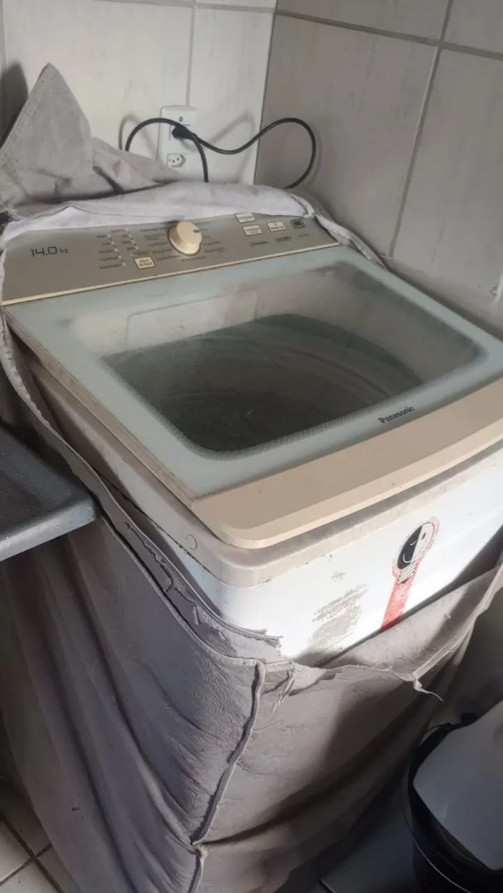 Máquina 14 kilos Panasonic 