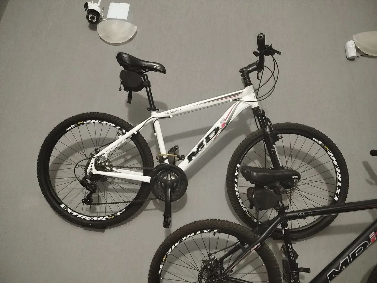 Duas bicicletas 