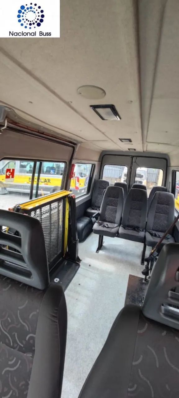 Iveco escolar 55c16 cadeirante  - Foto 5