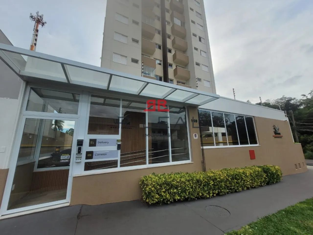 Apartamento com 2 dormitórios para alugar, 60 m² - Edifício Vitória - Bauru/SP