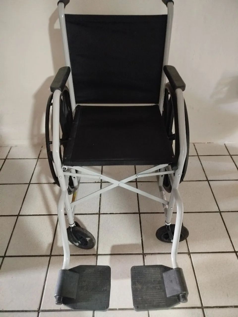 Cadeira de rodas - Foto 2
