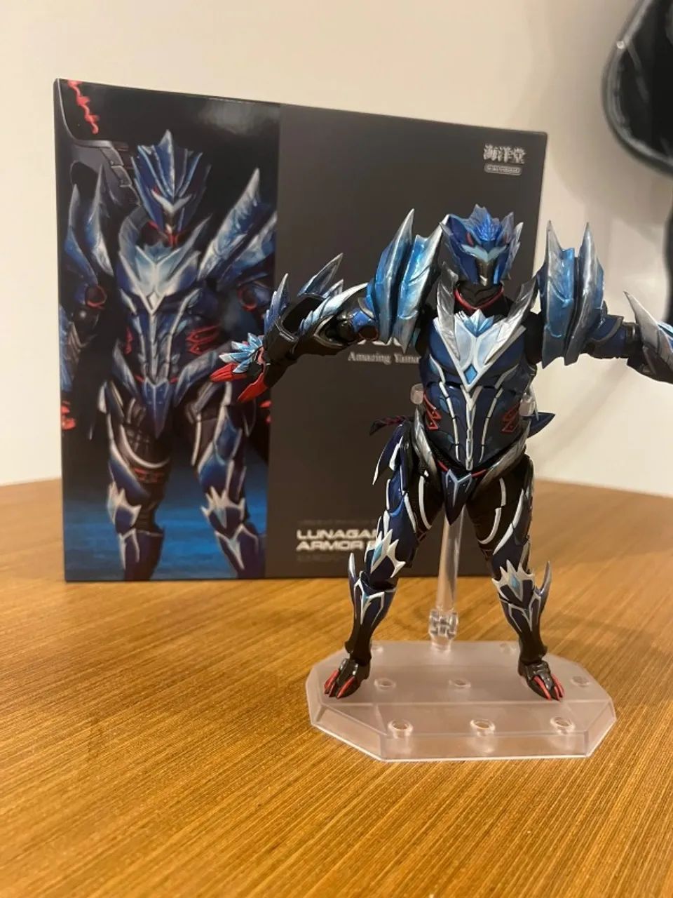 Revoltech Lunagaron Monster Hunter