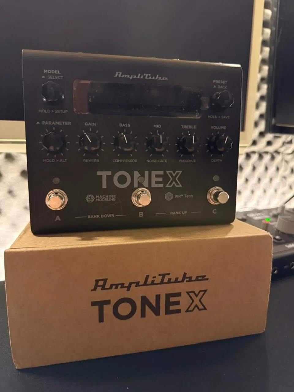 Pedal De Efeito Ik Multimedia Tonex Preto- Completo 10/10