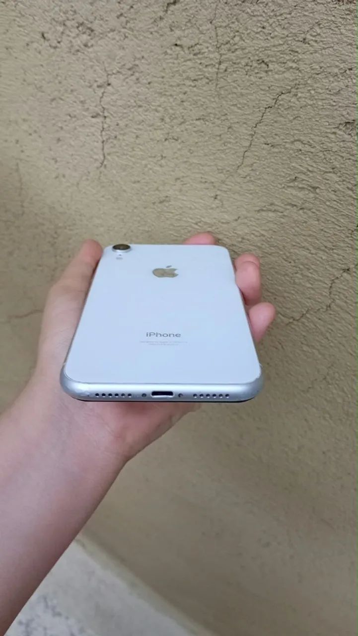 vendo iphone XR branco  - Foto 3
